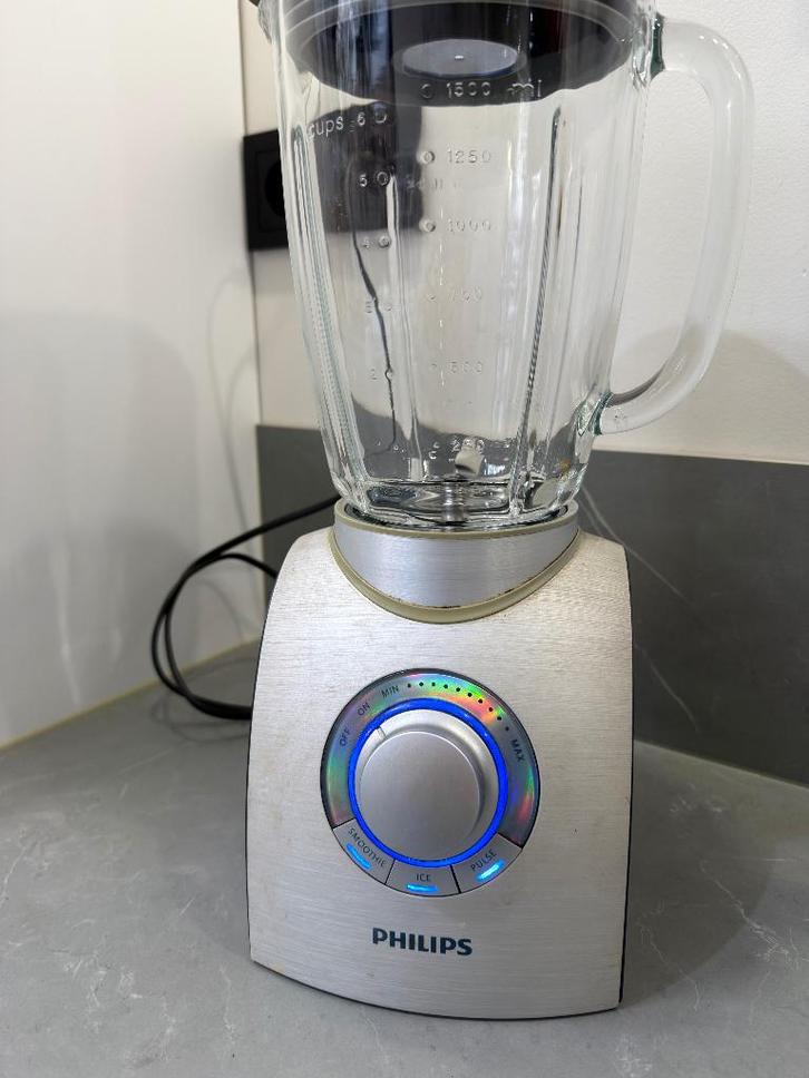Philips blender 750Watt, Witgoed en Apparatuur, Blenders, Gebruikt, Blender, Ophalen