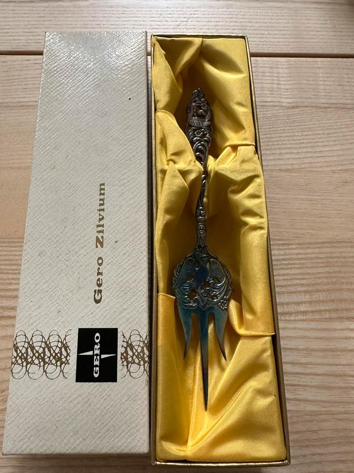 Gero Zilvium taartprikker in originele doos Georg Nilsson, Antiek en Kunst, Antiek | Bestek, Ophalen of Verzenden