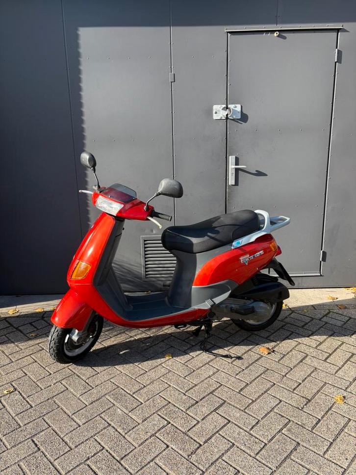 Piaggio skipper 125cc TOPSTAAT ORIGINEEL 2 TAKT, Motoren, Tuning en Styling, Ophalen