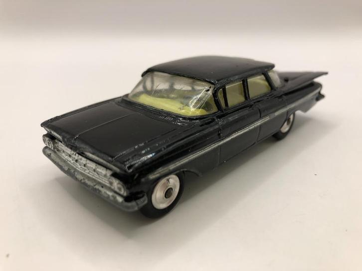Corgi Toys 220 Chevrolet Impala zwart REPAINT - M4, Hobby en Vrije tijd, Modelauto's | 1:43, Gebruikt, Auto, Corgi, Ophalen of Verzenden