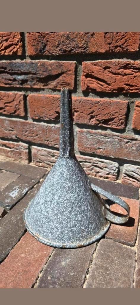 Prachtige Antieke grijs gewolkte trechter jaren 20S €12, Antiek en Kunst, Antiek | Emaille, Ophalen of Verzenden