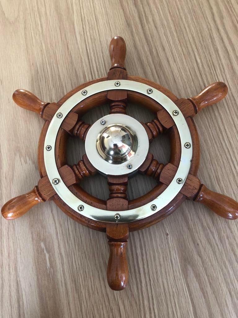 Originele stuurwiel van een boot, Ophalen, Zo goed als nieuw, Kaart, Foto of Prent