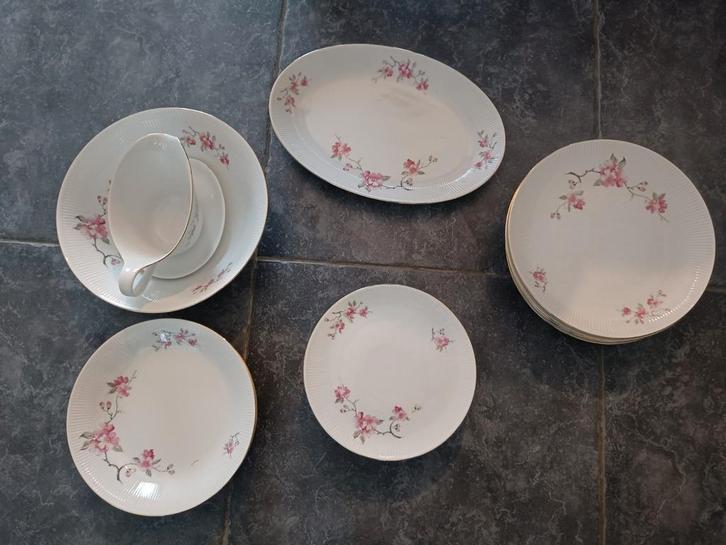 Vintage Winterling Marktleuthen Bavaria Servies, Huis en Inrichting, Keuken | Servies, Gebruikt, Bord(en), Overige stijlen, Porselein