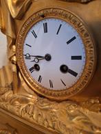 Antieke vuurvergulde grote zware pendule, Antiek en Kunst, Antiek | Klokken, Ophalen of Verzenden