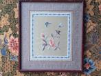 Mooi oud ingelijst zijde op zijde borduurwerk uit Japan., Antiek en Kunst, Ophalen of Verzenden