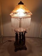 Prachtige lamp met aparte voet en gebrandschilderde kap, Ophalen of Verzenden, Zo goed als nieuw, Glas, 50 tot 75 cm