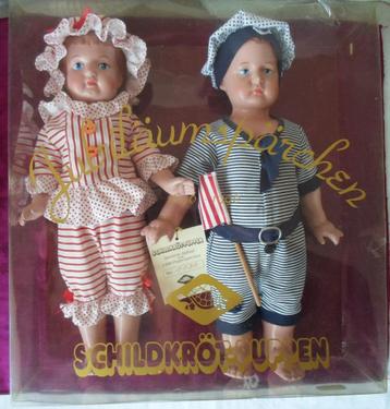 2 poppen Schildpad Schildkröt.Jubileumset in originele doos. beschikbaar voor biedingen