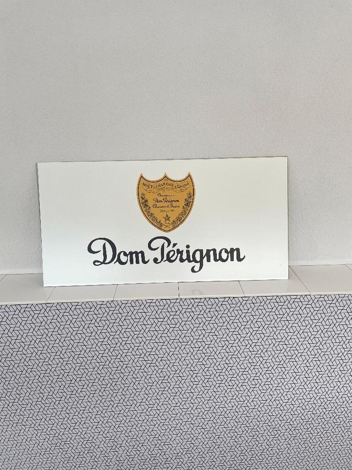 Reclamebord Dom Pérignon Champagne, aluminium, afm 59x29 cm, Verzamelen, Merken en Reclamevoorwerpen, Nieuw, Reclamebord, Ophalen of Verzenden