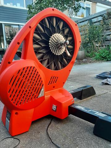Elite Direto Smart Trainer beschikbaar voor biedingen