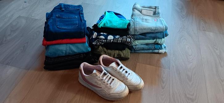 Kledingpakket meisje maat 134/140, Kinderen en Baby's, Kinderkleding | Kinder-kledingpakketten, Zo goed als nieuw, Maat 134, Ophalen of Verzenden