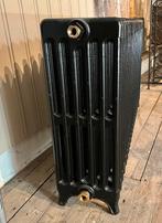 Gietijzeren radiatoren . Gerestaureerd, Doe-het-zelf en Verbouw, Verwarming en Radiatoren, Ophalen of Verzenden, Zo goed als nieuw