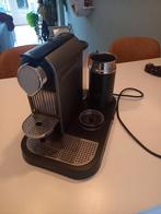 Nespresso apparaat met melkschuimer, Witgoed en Apparatuur, Koffiezetapparaten, Gebruikt, Ophalen