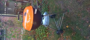 Barbecue beschikbaar voor biedingen