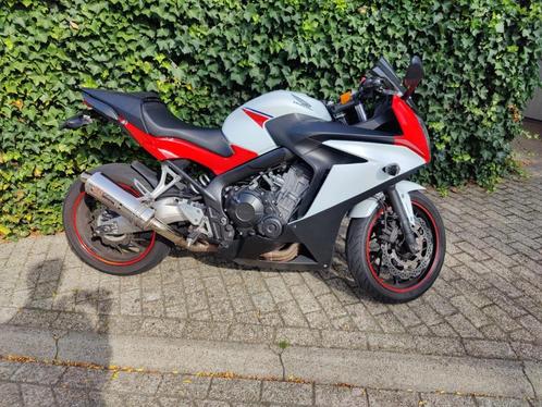 honda CBR 650 F (2014), Motoren, Motoren | Honda, Particulier, meer dan 35 kW, 4 cilinders, Ophalen