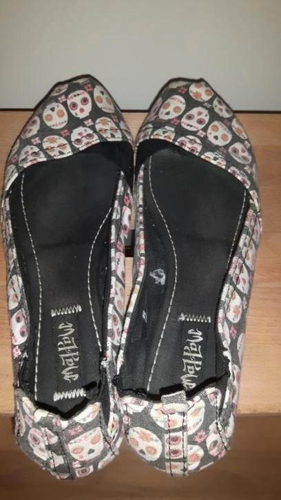 schoenen dames. Hippe flatjes / ballerina's uit de USA, Kleding | Dames, Schoenen, Zo goed als nieuw, Ballerina's, Ophalen of Verzenden