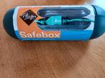 Safe box om aansluiting verlengsnoer te beschermen. €5., Zo goed als nieuw