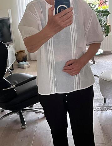 Mooie luchtige blouse van Yaya. Maat 40. 16,50€ beschikbaar voor biedingen