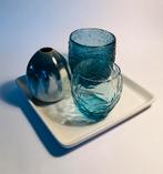 Een leuk samengesteld setje met vaasje, blauw en wit, Overige materialen, Verzenden, Wit, Zo goed als nieuw