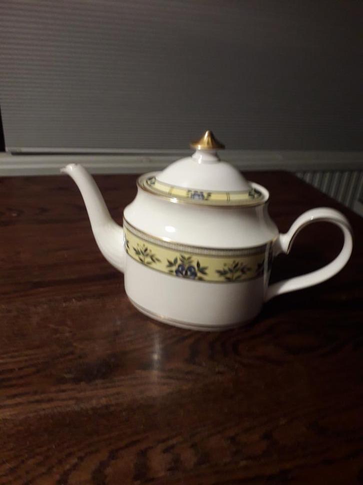 Theepotten, Huis en Inrichting, Keuken | Servies, Gebruikt, Overige typen, Overige stijlen, Porselein, Ophalen