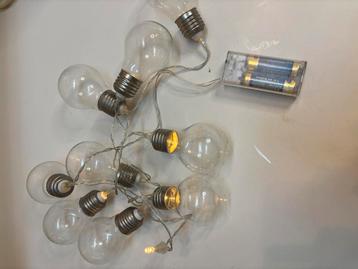 Sfeervolle lichtslinger gloeilampen beschikbaar voor biedingen