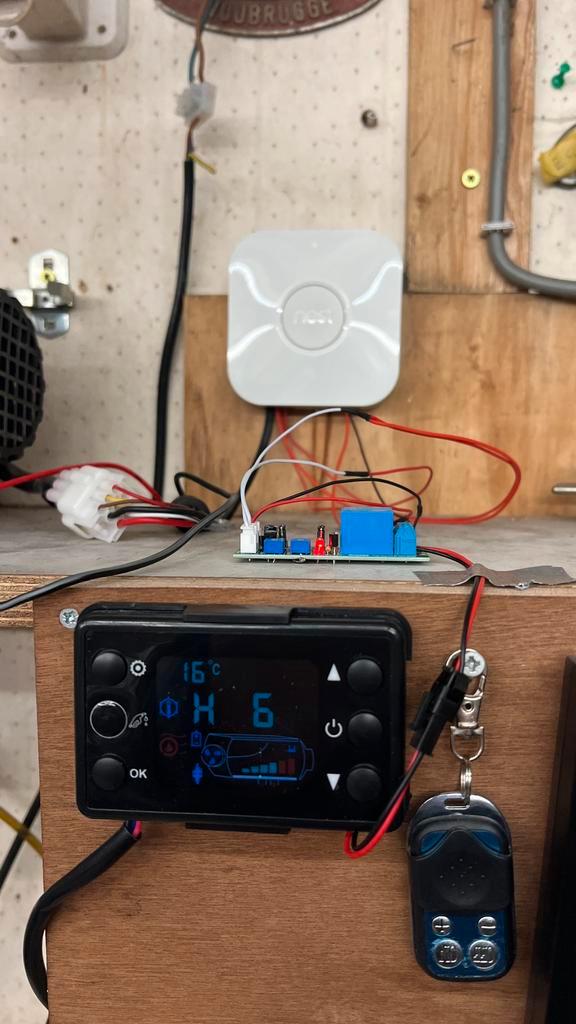 Diesel kachel thermosstaat, Doe-het-zelf en Verbouw, Thermostaten, Nieuw, Ophalen of Verzenden