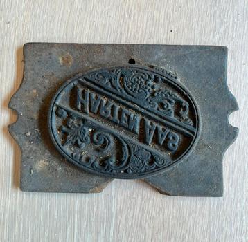 Vintage stempelplaat gietijzer beschikbaar voor biedingen