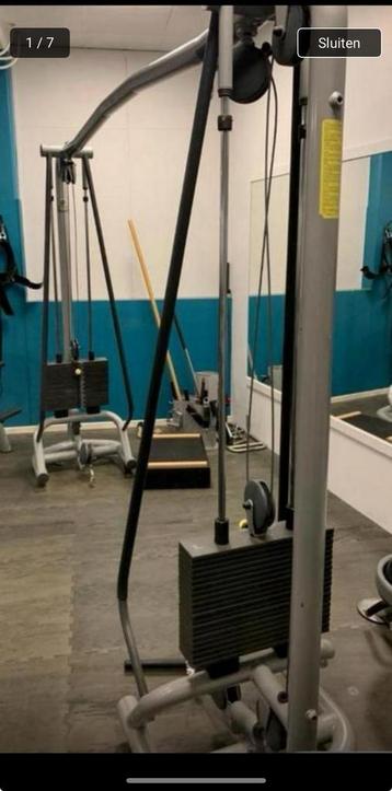 Technogym cable cross met 2x50kg steekgewichten beschikbaar voor biedingen