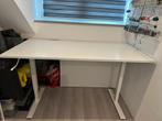 IKEA SKARSTA bureau zit/sta wit met zwengel 160x80cm ZGAN, Ophalen, Zo goed als nieuw, Stabureau