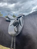 Dresuur zadel 16.5 inch, Dieren en Toebehoren, Ophalen of Verzenden, Zo goed als nieuw