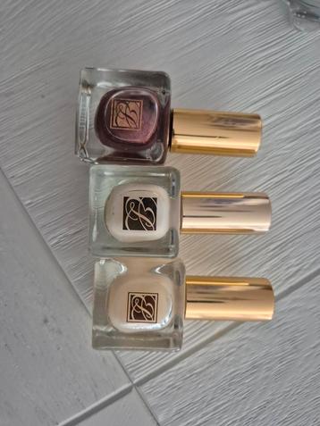 Estee Lauder Pure Color Nagellakken in diverse kleuren  beschikbaar voor biedingen