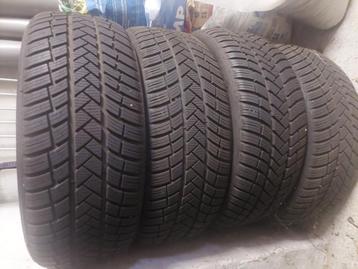 winterbanden vredestein 205/50 R17 4 stuks  beschikbaar voor biedingen