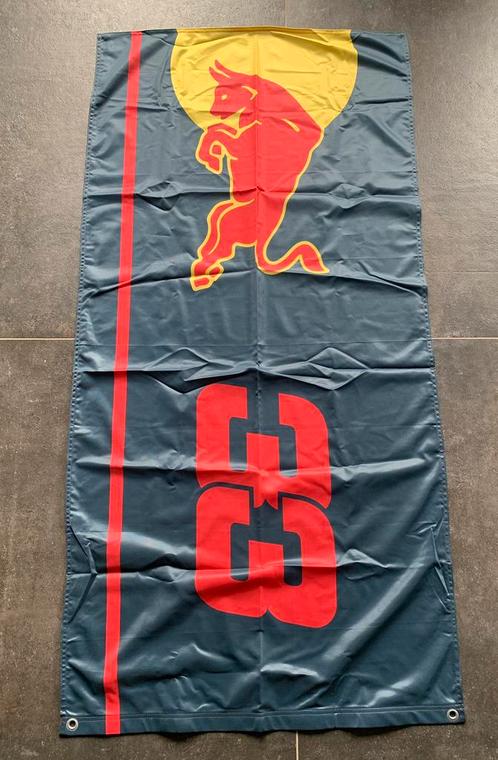Red Bull Vlag, Verzamelen, Automerken, Motoren en Formule 1, Ophalen of Verzenden