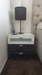 Luxe nachtkastjes 3 lades - 2 stuks, Ophalen, Overige materialen, Minder dan 45 cm, Zo goed als nieuw