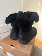 Ugg 38, Ophalen of Verzenden, Gedragen, Zwart
