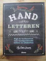 Handletteren tips en technieken - Thy Doan Graves - boek, Gelezen, Ophalen of Verzenden