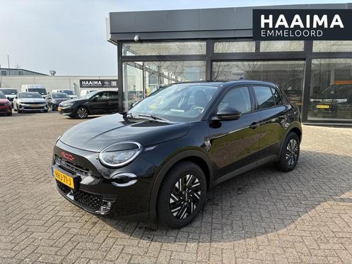 Fiat 600e RED 54 kWh | Climate control | Apple Carplay/Andro, Auto's, Fiat, Bedrijf, Te koop, 600E, ABS, Airbags, Airconditioning