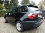BMW X3 2.0i Executive YOUNGTIMER, Auto's, BMW, Stof, 4 cilinders, 150 pk, Zwart