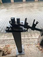 Ijzerbuiget met verschillende hendels, Antiek en Kunst, Antiek | Gereedschap en Instrumenten, Ophalen
