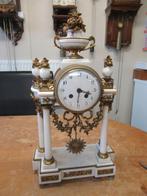 Oer 10402 wit marmeren "Seize" pendule, Ophalen