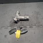 FORD FIESTA MK6 CONTACTSLOT +SLEUTEL / 9V21-3F880-EC, Gebruikt, Ford, Ophalen of Verzenden