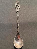 Mooi vintage lepeltje B, Ophalen of Verzenden