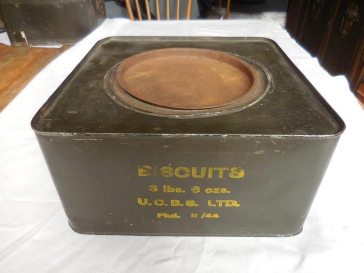 Gedropte Biscuits blikken (WOII), Verzamelen, Militaria | Algemeen, Landmacht, Overige typen, Nederland, Ophalen