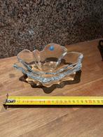 Kristallen schaal, Huis en Inrichting, Overige kleuren, Ophalen of Verzenden, Minder dan 50 cm, Glas