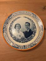 Wandbord d’Oranjeboom Bloeit - Juliana en Bernard, Verzamelen, Koninklijk Huis en Royalty, Ophalen of Verzenden, Nederland, Servies