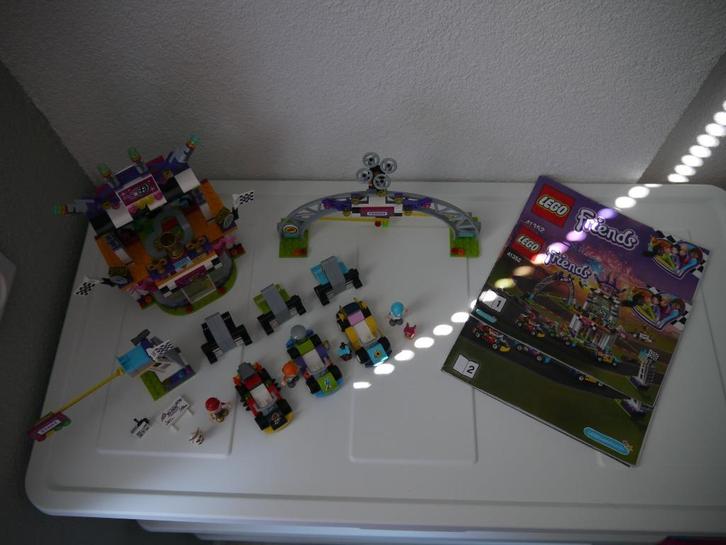 Compleet! LEGO Friends 41352 Kart De Grote Racedag, Kinderen en Baby's, Speelgoed | Duplo en Lego, Zo goed als nieuw, Lego, Complete set