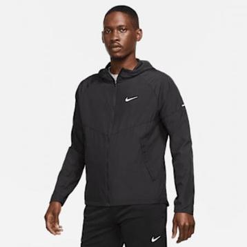 Nike Miler Repel hardloopjack voo beschikbaar voor biedingen