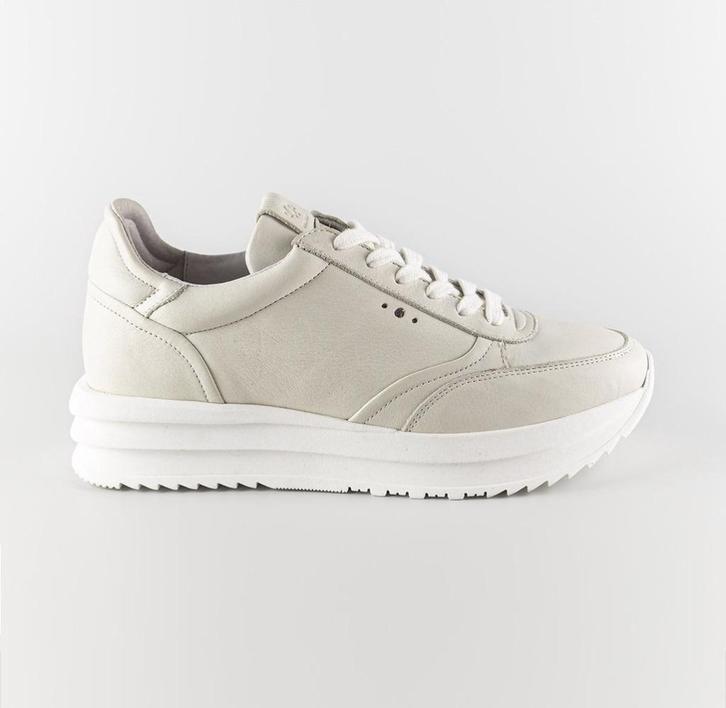 AQA maat 37 lerensneaker/rits licht beige - gratis verzenden, Kleding | Dames, Schoenen, Nieuw, Sneakers of Gympen, Beige, Verzenden