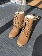 Cognac schoenen maat 38, Bruin, Lage of Enkellaarzen, Ophalen of Verzenden, Zo goed als nieuw