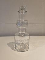 GEGRAVEERDE SIERVAAS / POT / BLOEMEN, Overige kleuren, Ophalen of Verzenden, Minder dan 50 cm, Glas