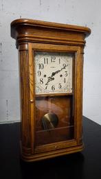 Te koop: een Howard Miller wandklok in goede staat., Antiek en Kunst, Ophalen